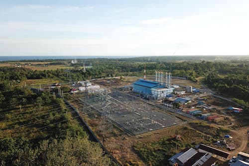 Pembangkit Listrik Tenaga Mesin Gas (PLTMG) Luwuk 40 Megawatt (Mw) di Batui, Kabupaten Banggai, Sulawesi Tengah. MI/LINA HERLINA
